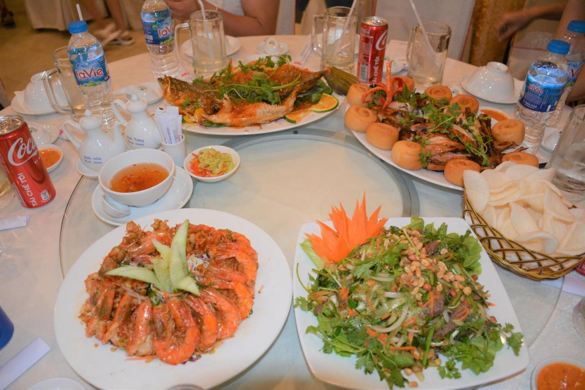 Sammy Hotel Vung Tau Buitenkant foto